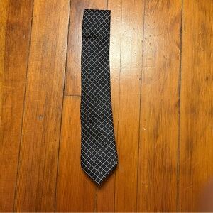 Banana Republic Black and White Checkered Tie